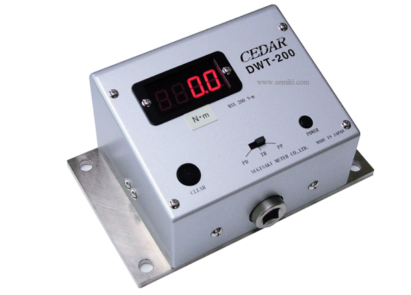Cedar DWT-200 torque wrench calibration device