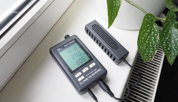 LUTRON MCH-383SD 温度・湿度・CO2濃度レコーダー