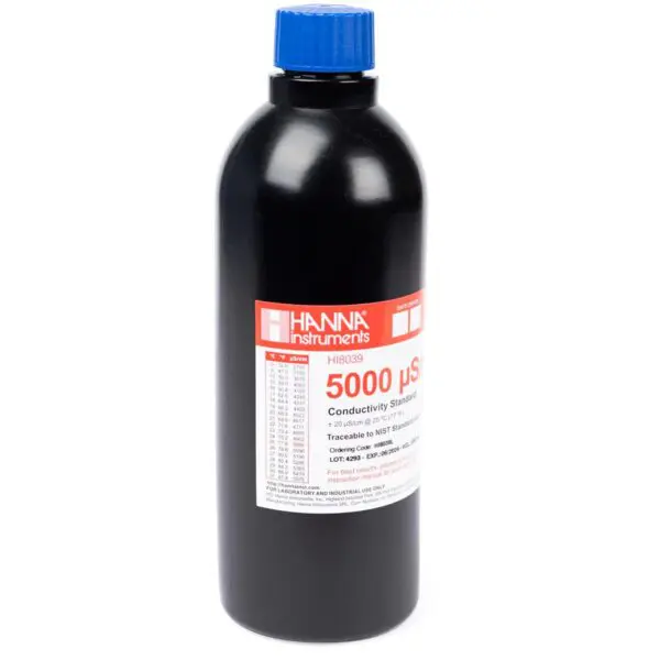 導電率校正液 (EC) 5000 µS/cm、FDA 500mL ボトル HI8039L