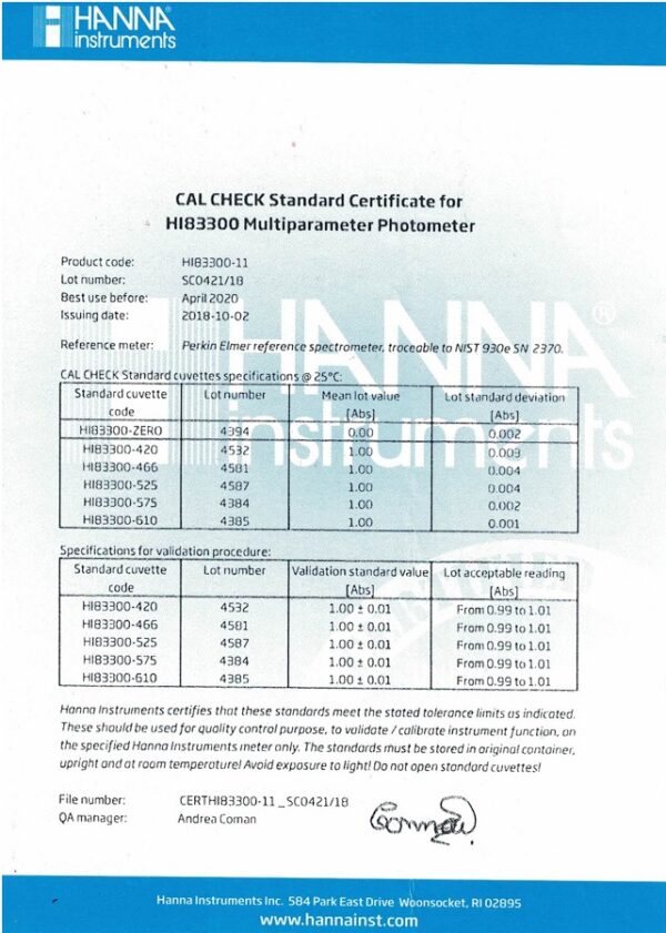 HI83300 のテストに使用される CAL Check™ 波長標準溶液