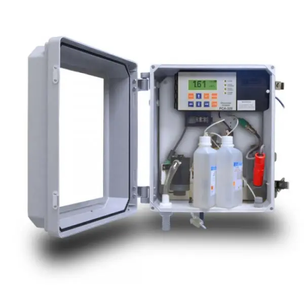 Chlorine, pH and Temperature Analyzer and Controller