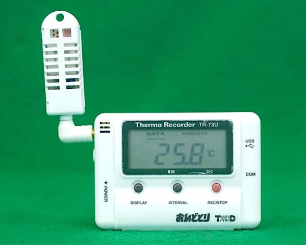 T&D TR-73U nhiệt ẩm kế kèm ghi áp suất 750 ~ 1100 hPa - 画像 (4)