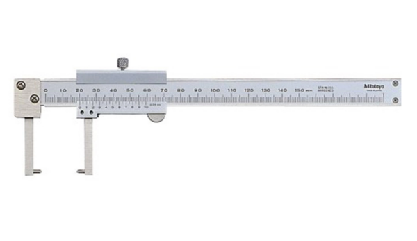 Mitutoyo 536-152 Mechanical caliper (0 - 150mm)