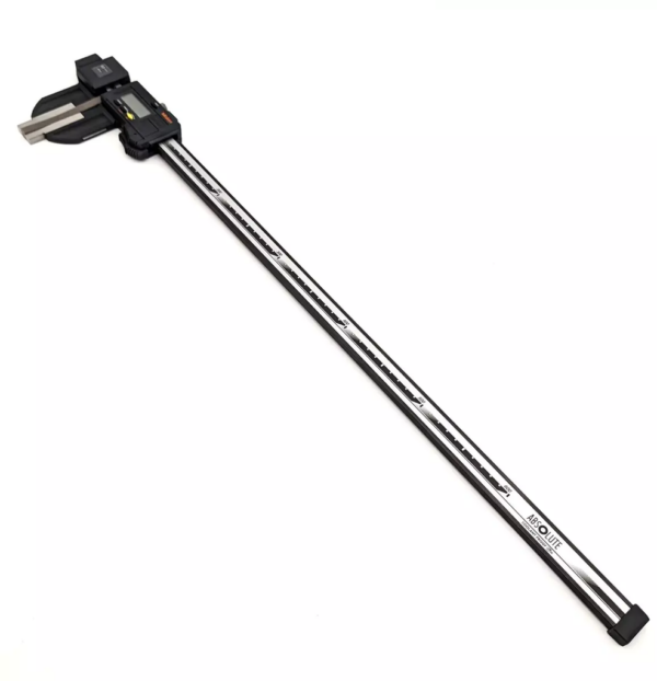 Mitutoyo 552-303-10 Digital Caliper (0-600mm)